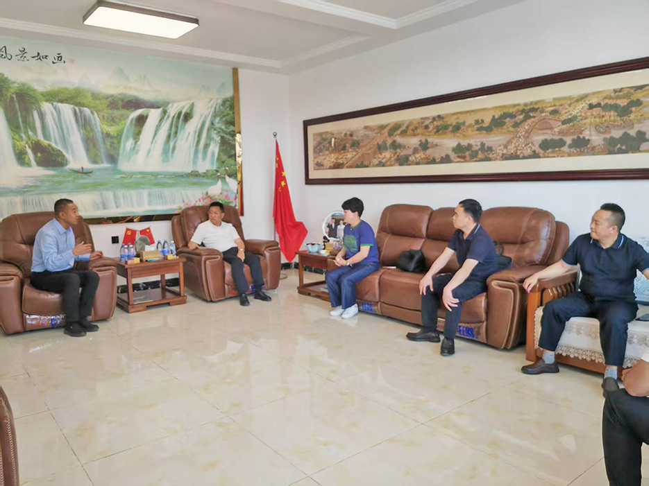 納雍縣黨政代表團赴魯考察綠環(huán)動力 共推瓦斯發(fā)電產(chǎn)業(yè)協(xié)作新篇